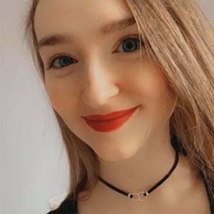 Meet your Posher, Abigail